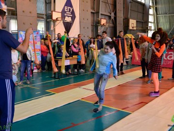 В Ельце прошел 5-й юбилейный спортивный семейный праздник «Забег ползунков»