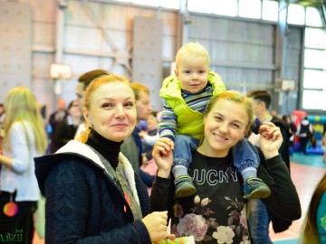 В Ельце прошел 5-й юбилейный спортивный семейный праздник «Забег ползунков»