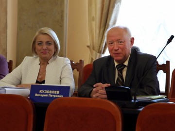 Липецкий омбудсмен представил доклад о соблюдении прав человека за 2016 год