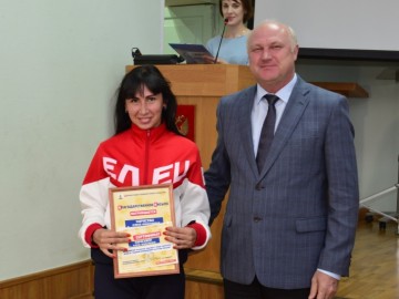 Глава города Елец встретился с победителями Областной Спартакиады трудящихся