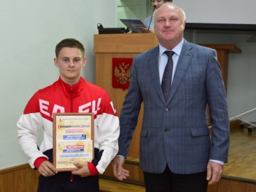 Глава города Елец встретился с победителями Областной Спартакиады трудящихся