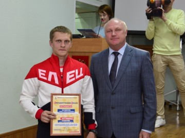 Глава города Елец встретился с победителями Областной Спартакиады трудящихся