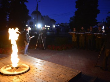 В Ельце состоялась Всероссийская акция «Свеча памяти» В Ельце состоялась Всероссийская акция «Свеча памяти»