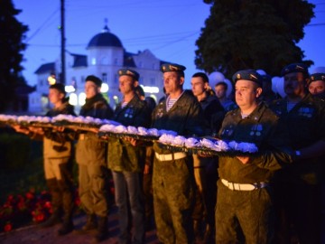 В Ельце состоялась Всероссийская акция «Свеча памяти» В Ельце состоялась Всероссийская акция «Свеча памяти»