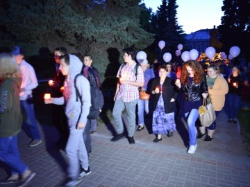 В Ельце состоялась Всероссийская акция «Свеча памяти» В Ельце состоялась Всероссийская акция «Свеча памяти»