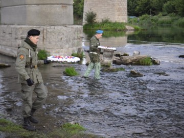 В Ельце состоялась Всероссийская акция «Свеча памяти» В Ельце состоялась Всероссийская акция «Свеча памяти»
