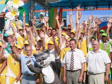 Студенты и сотрудники Елецкого техникума железнодорожного транспорта приняли участие в финале Международных игр «Спорт поколений»