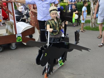 В Ельце состоялся «Парад колясок»
