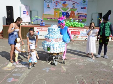 В Ельце состоялся «Парад колясок»