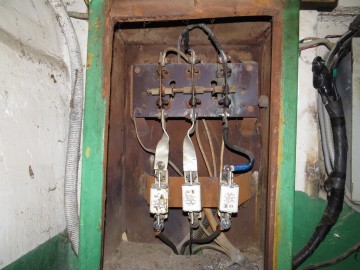 Жители дома 1б по улице Александровской вынуждены напрямую обращаться к Президенту РФ В.В. Путину о бездействии администрации города Ельца!