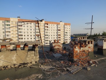 Жители дома 1б по улице Александровской вынуждены напрямую обращаться к Президенту РФ В.В. Путину о бездействии администрации города Ельца!