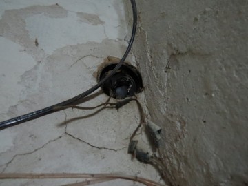 Жители дома 1б по улице Александровской вынуждены напрямую обращаться к Президенту РФ В.В. Путину о бездействии администрации города Ельца!