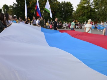 22 августа в Ельце отметили День государственного флага