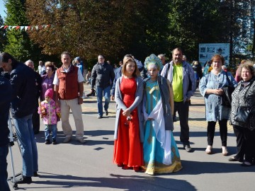 Фото с фестиваля "Антоновские яблоки" в Ельце