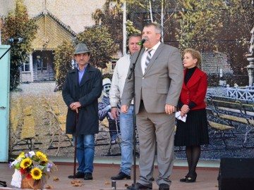 Фото с фестиваля "Антоновские яблоки" в Ельце