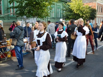 Фото с фестиваля "Антоновские яблоки" в Ельце