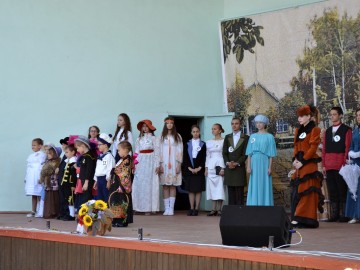 Фото с фестиваля "Антоновские яблоки" в Ельце