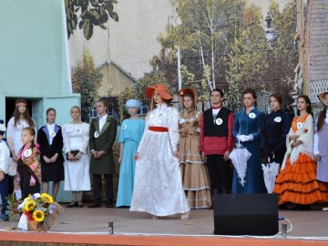 Фото с фестиваля "Антоновские яблоки" в Ельце