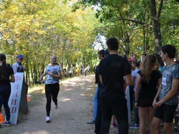 21 сентября в парке «Сорокалетия Октября»  состоялось первенство по кроссу среди школьников