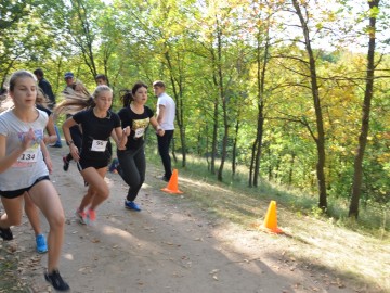 21 сентября в парке «Сорокалетия Октября»  состоялось первенство по кроссу среди школьников