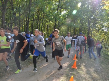 21 сентября в парке «Сорокалетия Октября»  состоялось первенство по кроссу среди школьников