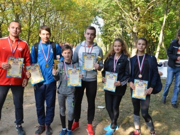 21 сентября в парке «Сорокалетия Октября»  состоялось первенство по кроссу среди школьников