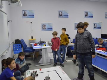 Елецких робототехников пригласили на соревнования в город Москва