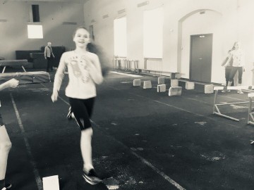 10 февраля в Ельце прошли соревнования по лёгкой атлетике «Полоса препятствий»