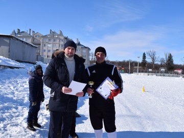 В посёлке Газопровод прошёл Зимний Кубок главы Елецкого района по миди-футболу