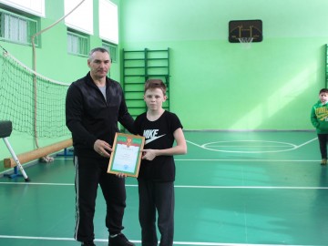 В школе посёлка Газопровод прошёл спортивный праздник &laquo;Первые шаги к ГТО&raquo;