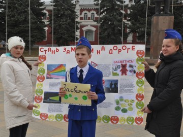 Юные инспекторы дорожного движения из Ельца записали видеообращения к сверстникам