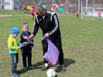 В посёлке Газопровод прошёл турнир по футболу «Кубок Победы»