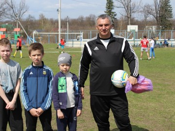 В посёлке Газопровод прошёл турнир по футболу «Кубок Победы»