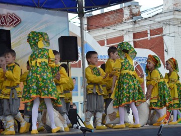 В Ельце проходит «Русская закваска»