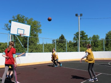 В посёлке Газопровод в рамках мероприятий посвящённых юбилею Елецкого района прошёл турнир по баскетболу