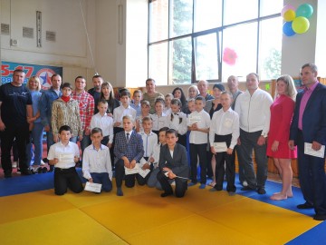 1 июня в спортшколе &laquo;Локомотив&raquo; прошёл школьный праздник &laquo;Посвящение в самбисты и дзюдоисты&raquo;