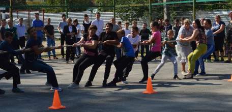 В школе №19 Ельца состоялся спортивный праздник