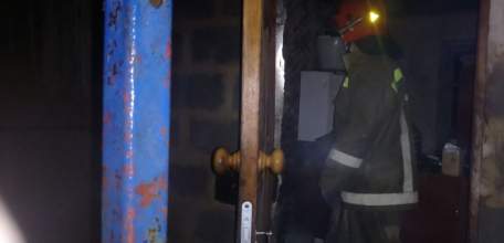 Ночью 20 сентября в Ельце на улице А. Оборотова произошло загорание жилого дома