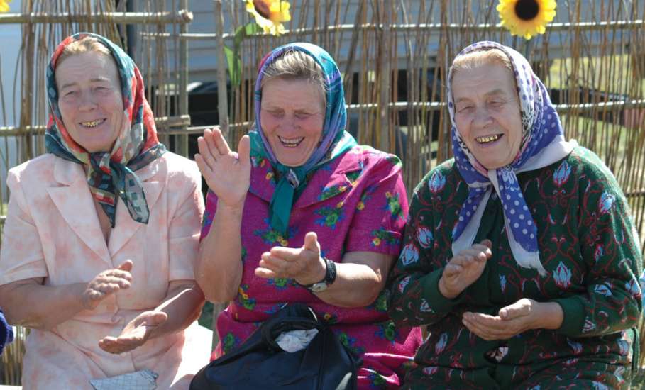 Представители старшего поколения отмечают Международный день пожилых людей