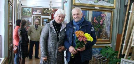 В галерее «Художник» в Ельце открылась персональная выставка художников