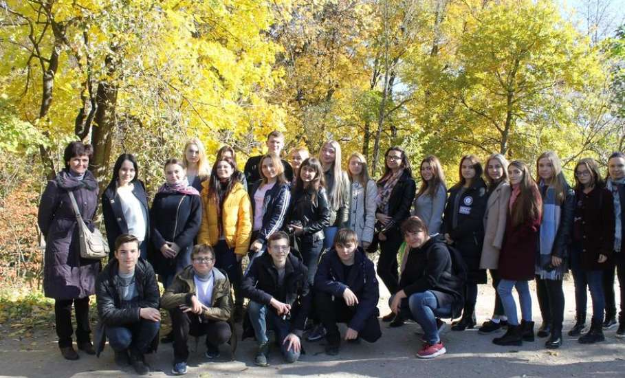 Елецкие студенты и школьники посетили музей-усадьбу «Ясная поляна»