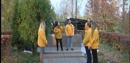 Студенты ЕГУ им. И.А.Бунина провели литературный флешмоб в честь русского классика