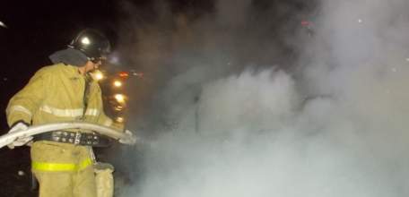 3 октября в Ельце на Клубной улице произошло загорание автомобиля &laquo;ZAZ Chance&raquo;