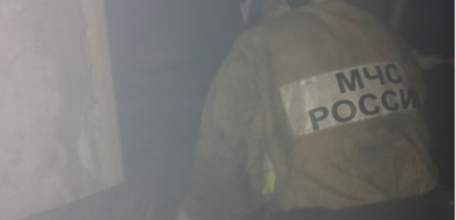 В Ельце на улице Горького произошло загорание дома