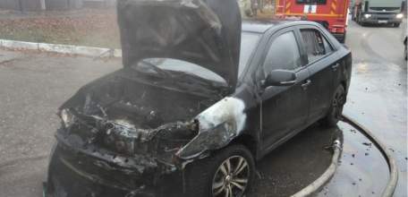 Загорание автомобиля в г. Елец