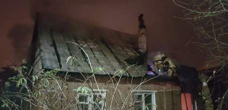 Вечером 8 ноября в Ельце горел частный дом