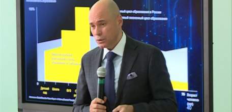 Игорь Артамонов представил своё видение дальнейшего развития Ельца