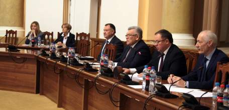 Бюджет Липецкой области в следующем году сохранит социальную направленность