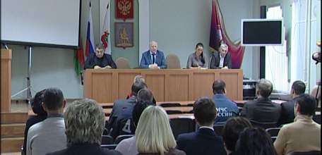 Борьба со снегом и предупреждение пожаров: вопросы &laquo;зимней&raquo; повестки дня комиссии по предупреждению чрезвычайных ситуаций