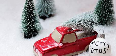 Автосервис «АвтоПрофи» поздравляет всех с наступающими новогодними праздниками!